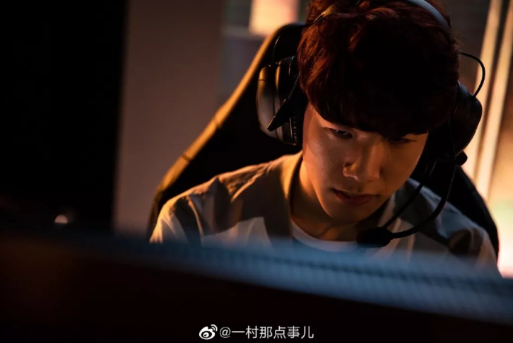 开元网页版 - 字母哥巅峰对决，TheShy与30激战RNG分钟，战术调整胜负难料！